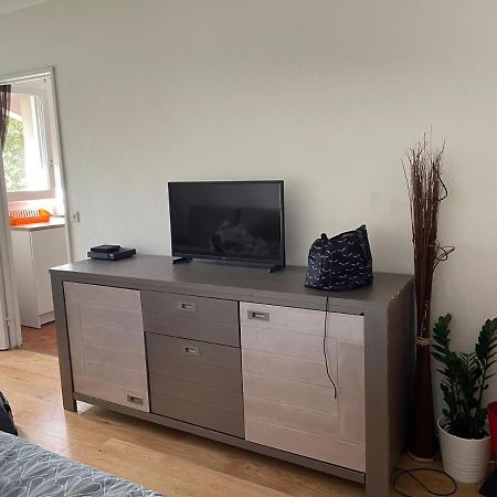 Appartement 35 M2 Creteil L Echat Экстерьер фото