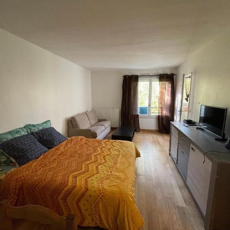 Appartement 35 M2 Creteil L Echat Экстерьер фото